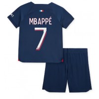 Fotbalové Dres Paris Saint-Germain Kylian Mbappe #7 Dětské Domácí 2023-24 Krátký Rukáv (+ trenýrky)